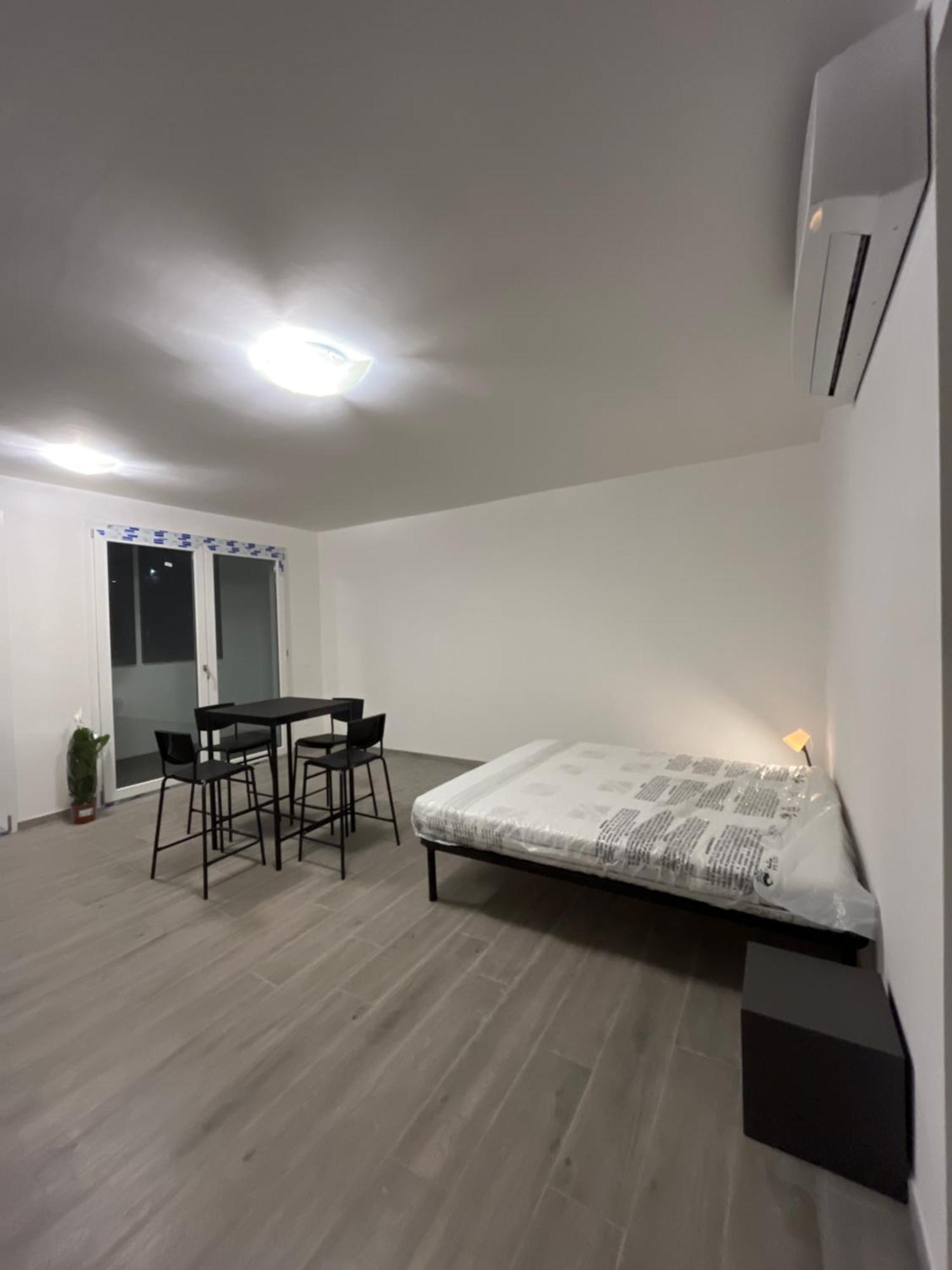 Alessandrino Apartment Рим Екстериор снимка